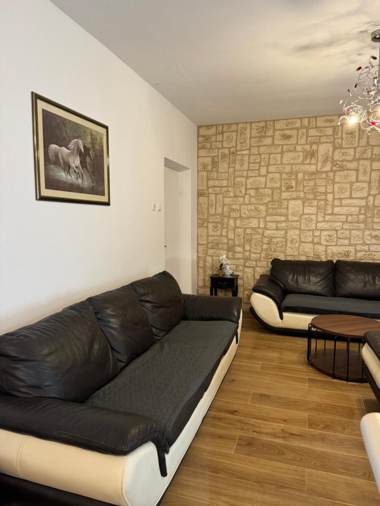 Residence Biocic Donji Okrug  Oda fotoğraf